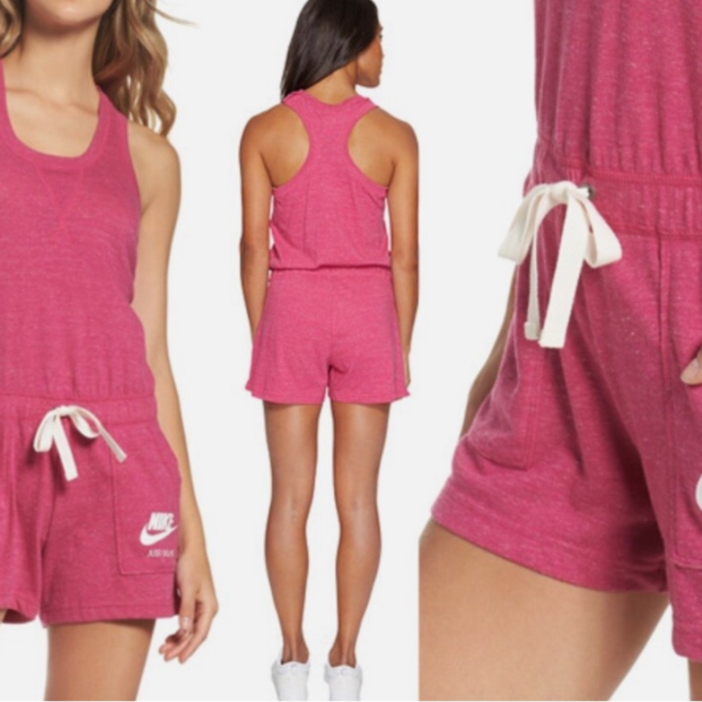 Nike Pink Romper with drawstring size Medium-NEW with tag